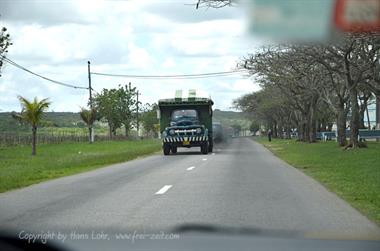 Drive_to_Cayo_Santa_Maria,_DSC2640_b_B740