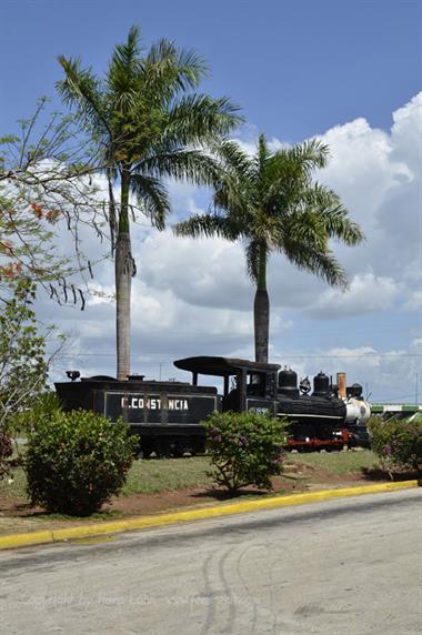 Drive_to_Cayo_Santa_Maria,_DSC2674_b_B555