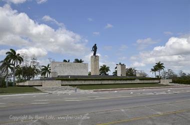 Drive_to_Cayo_Santa_Maria,_DSC2693_b_B740