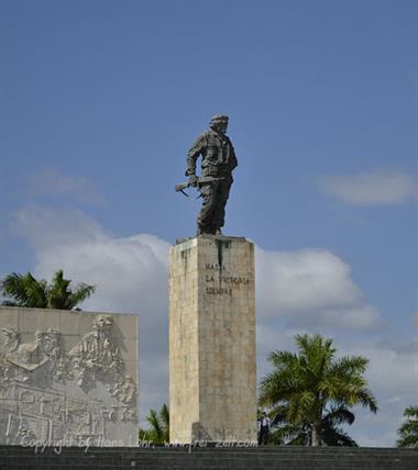 Drive_to_Cayo_Santa_Maria,_DSC2698_b_B555