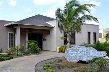 Melia-Buenavista-Hotel,_Cayo_Santa_Maria,_DSC2802_b_B740