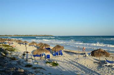 Sol_Cayo_Largo_Beach,_DSC_8562_b_H600