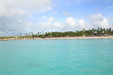 Boat_trip_to_Isla_Saona,_DSC_2916,_30x20cm