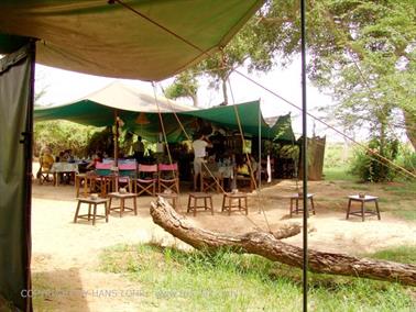 KENYA_2007,_Safari,_Tsavo_NP,_DSC05279H488