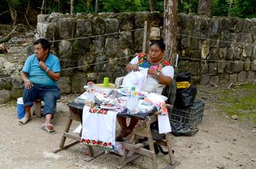 Chichen-Itza-an-old-Mayan-City,_DSC_5267_b_H600Px