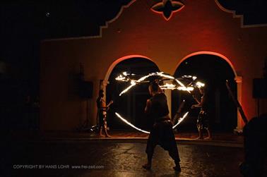 Dreams-Resort-und-Spa-Tulum,-Fireshow,_DSC_6293_b_H600Px