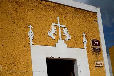 Izamal,-Citytour-in-a-coach,_DSC_5941_b_H600Px