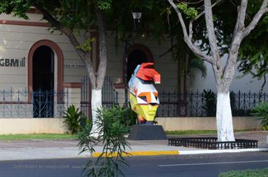 Merida-Cityguide,_DSC_5761_b_H600Px