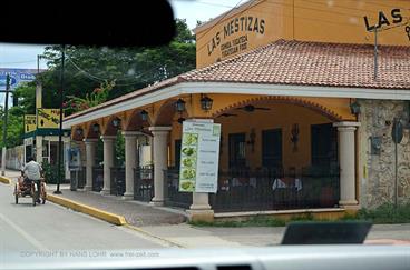 On-route-to-Chichen-Itza,_DSC_5203_b_H600Px