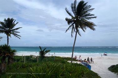 Playa_Paraiso,_Tulum,_PB080463_b_H600Px