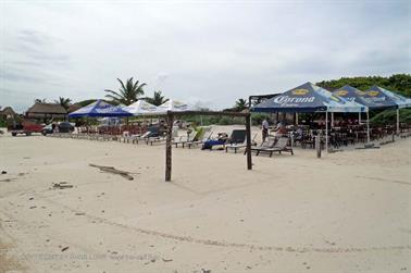 Playa_Paraiso,_Tulum,_PB080467_b_H600Px