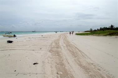 Playa_Paraiso,_Tulum,_PB080470_b_H600Px