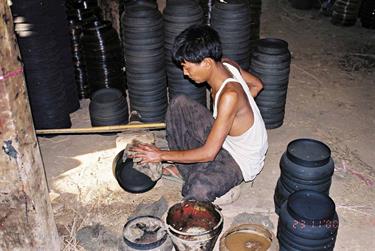 Amarapura,_Myanmar,_358F1020014B_H600