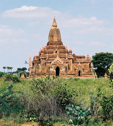 Bagan,_Myanmar,_F1020001b_H600