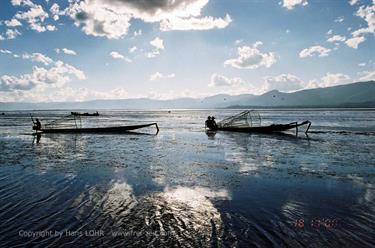 Inle_Lake,_Myanmar,_054F1000019B_H600