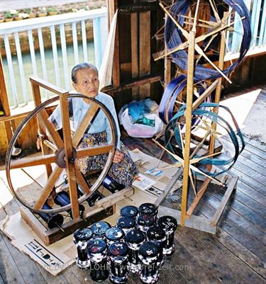 Inle_Lake,_Myanmar,_122F1020018B_H600