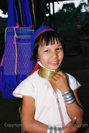 Inle_Lake,_Myanmar,_151F1000010B_H600