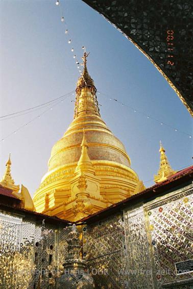 Mandalay,_Myanmar,_272F1010026B_H600