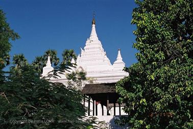 Mingun,_Myanmar,_233F1030018B_H600