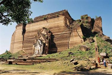 Mingun,_Myanmar,_235F1030020B_H600