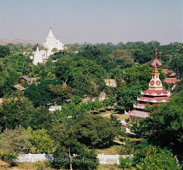 Mingun,_Myanmar,_236F1030021B_H600