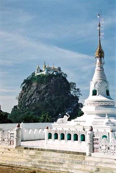 Mount_Popa,_Myanmar,_421F1020015B_H600