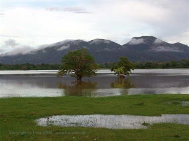 Anuradhapura,_Giritale,_DSC06065B_H600