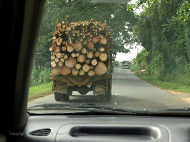 Bandarawela_to_Colombo,_DSC07126B_H600