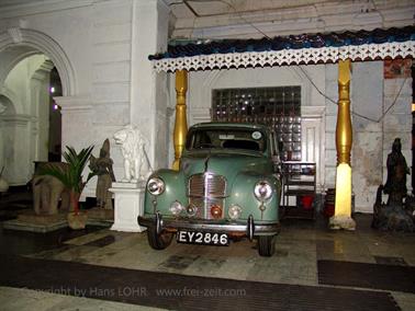 Colombo_sightseeing,_DSC05691B_H600