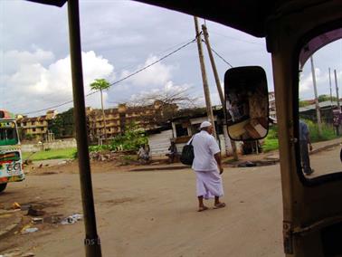 Colombo_sightseeing,_DSC05784B_H600