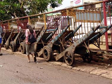 Colombo_sightseeing,_DSC05858B_H600