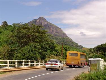 Dambulla_monastery,_Spicy-Farm,_Kandy,_DSC06367B_H600