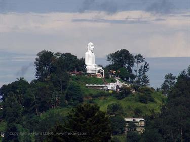 Dambulla_monastery,_Spicy-Farm,_Kandy,_DSC06411B_H600