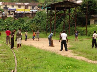 Kandy_to_Nuwara_Eliya,_DSC06892B_H600