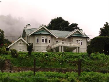 Kandy_to_Nuwara_Eliya,_DSC06897B_H600