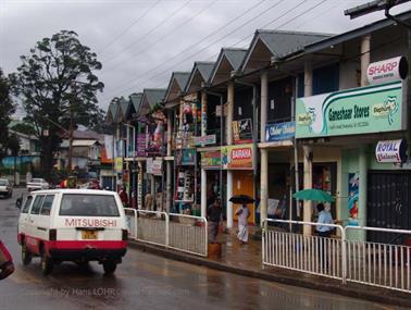 Kandy_to_Nuwara_Eliya,_DSC06945B_H600